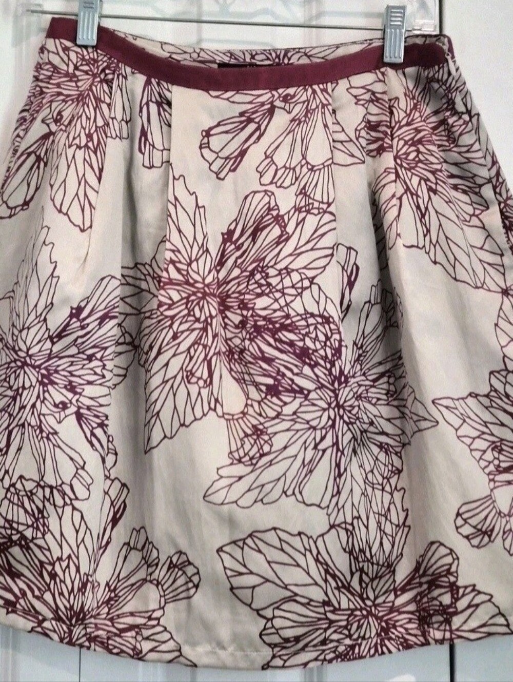 Vintage Y2K GAP 100% Silk Floral Mini Skirt Low Rise Size 1